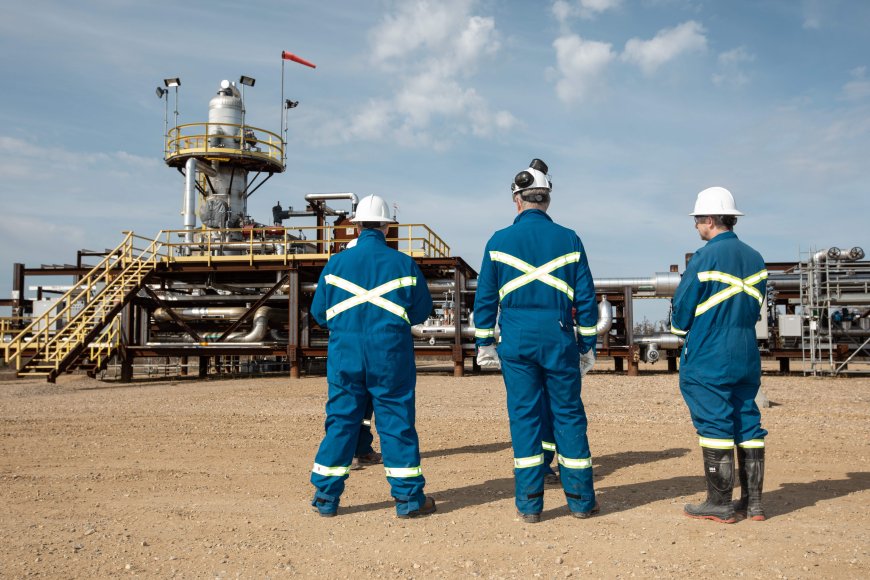 Cenovus set to surpass million-barrel per day production as it digests MEG purchase