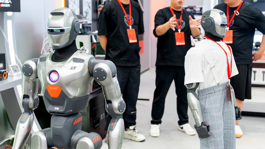 Humanoid robot videos show machines lashing out