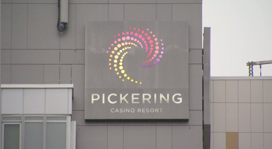 Nearly 900 casino workers go on strike at Ajax, Pickering properties
