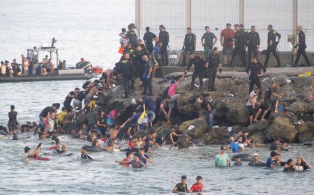 Zionists Celebrate Spanish Migrant Invasion