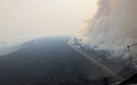 Cold front could escalate B.C. wildfires ahead of August long weekend