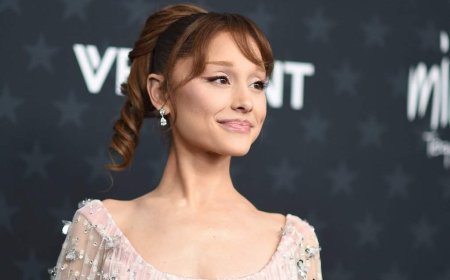 Ariana Grande pulls out of West End musical, to take break from public eye