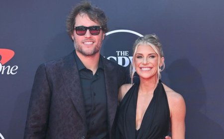 Matthew Stafford's wife celebrates her birthday, as one does, by flipping off the camera & shaking her butt