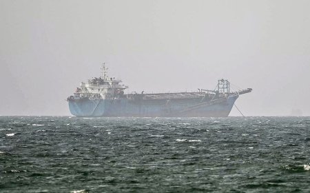 Trade vessel struck by projectile in Strait of Hormuz amid US-Iran talks
