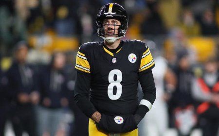 Anthony Fauci’s lawyer says Aaron Rodgers 'should stick to football’ after scorching him on Pat McAfee's show