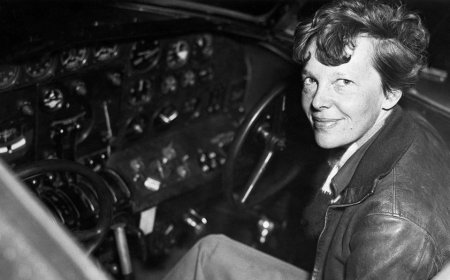 Search for Amelia Earhart's long-lost plane reignites with ambitious new expedition