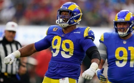 Aaron Donald takes major step toward Los Angeles Rams return; decision expected soon