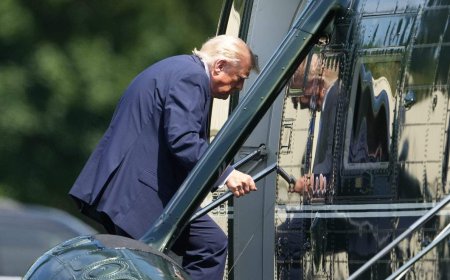 Marine One carrying Trump had close call with plane near D.C. airport