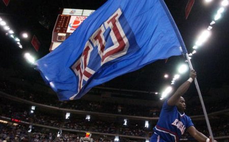 Former Kansas Jayhawks guard Brett Ballard seriously injured in single-vehicle highway crash