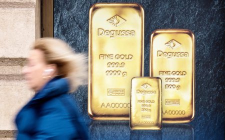 A quiet rush for gold is sweeping the globe — here's why countries are stockpiling it