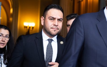 Vulnerable battleground Dem embraces 'no tax on tips' after voting against Trump bill