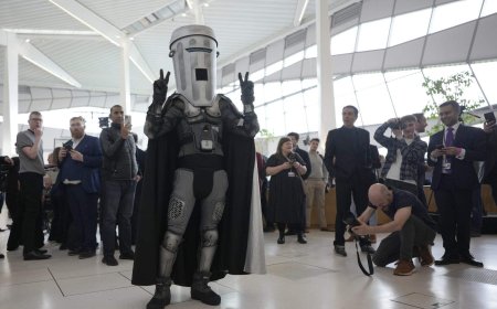 Count Binface continues U.K. election run as ‘intergalactic space warrior’