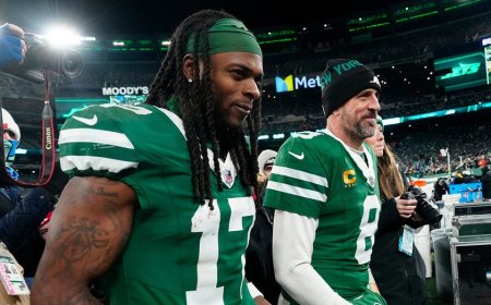 Davante Adams reveals how he took jersey number 17 from a Jets rookie who demanded $1M