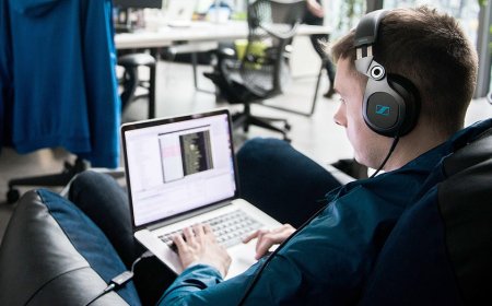 Shared VPN vs dedicated IP: Which one is right for you?