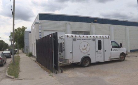 Manitoba’s first supervised consumption site opens in Winnipeg