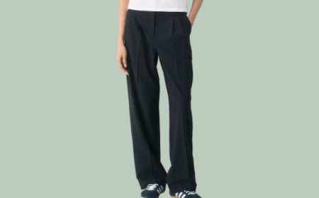 The Curator: 5 Aritzia pants that belong in every capsule wardrobe