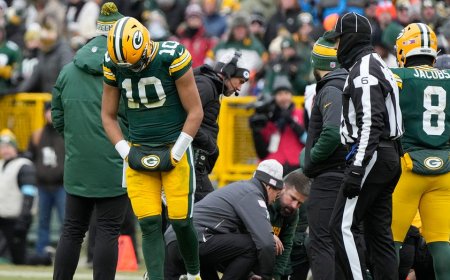 Packers projected to miss NFL playoffs as Jordan Love's inconsistency raises concerns