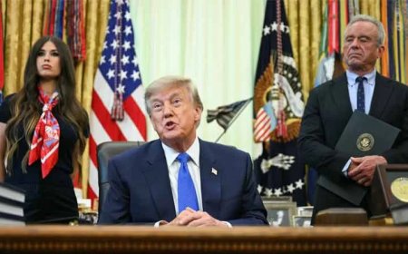 Thursday LIVE: Trump Admits Strategic Defeat In Iran, Returns To Previous Successful Policy Of Siege Ignoring Netanyahu Demands For Total War! Trump Admin Has “Ordered” Israel To Stop Attacking Lebanon As Huckabee Accuses Israel Of “Horrific Acts Of Terror!” LIVE FEED