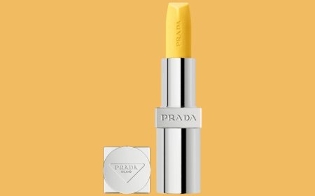 The Curator: This year’s buzziest beauty trend is *literally* bananas