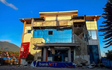 Magnitude 7.7 earthquake strikes off coast of Indonesia and tsunami warning issued
