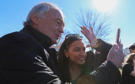 AOC endorses Sen Ed Markey as incumbent faces Dem US Senate primary challenge from Rep Seth Moulton