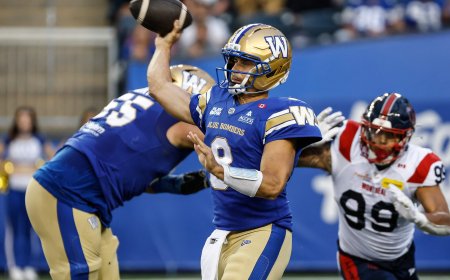 Winnipeg Blue Bombers offence shines in upset win over league-leading Alouettes