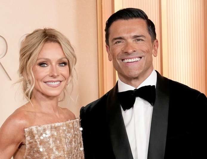 Kelly Ripa, Mark Consuelos share blunt advice for couples planning a big wedding
