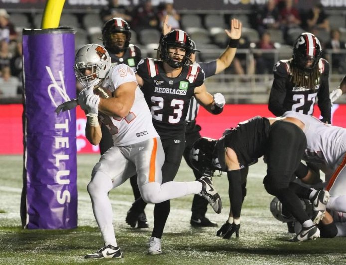 Horvath scores 4 TDs, Lions beat winless Redblacks