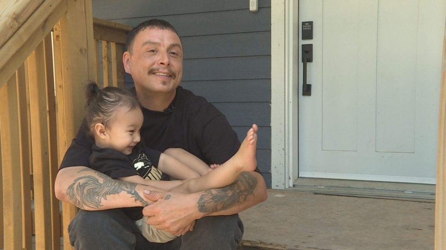 ‘It’s for the kids, and his kids’: Affordable homes from $1 lots in Winnipeg