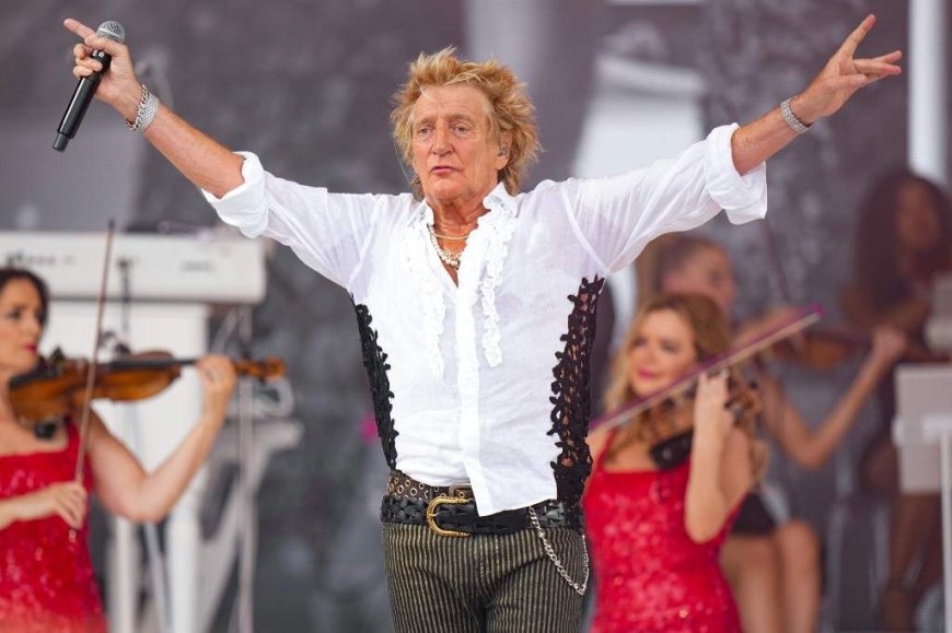 Rod Stewart postpones concert at last minute due to ‘medical procedure’