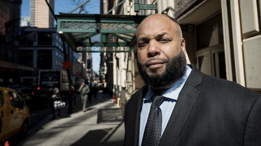 NYPD’s legendary ‘Hip-Hop Cop' Derrick Parker, who investigated rap’s biggest stars and murders, dead at 65