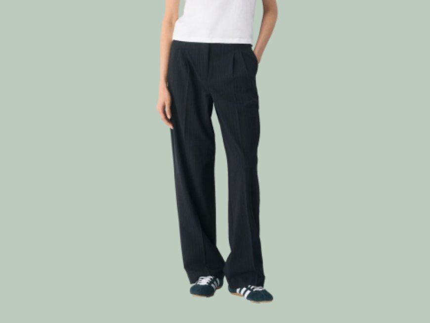 The Curator: 5 Aritzia pants that belong in every capsule wardrobe