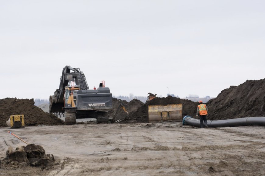 Alberta mayors welcome more money for local housing infrastructure