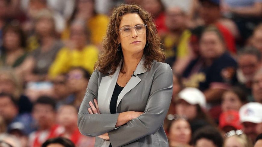 Fever coach Stephanie White opens up about fan reception after turbulent week of WNBA controversy