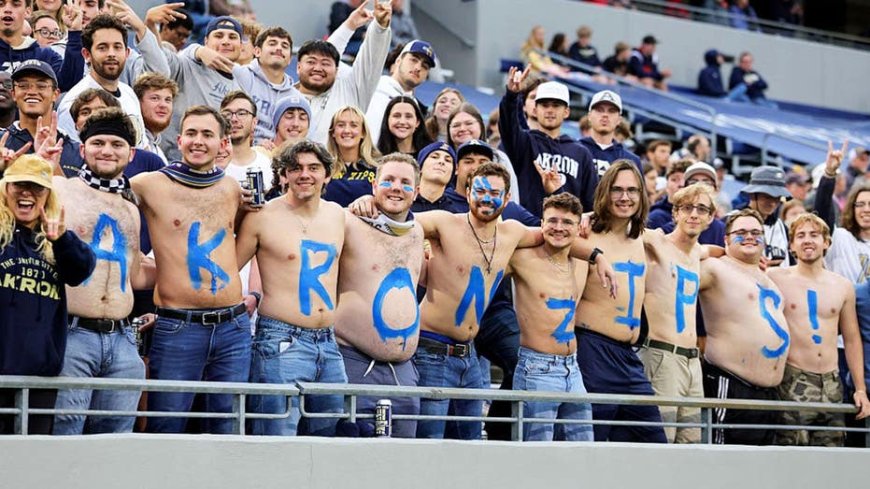 For college football fans, "no fall weddings" isn't a bit or a gimmick, it's a lifestyle