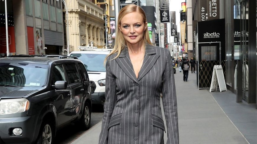 Heather Graham flaunts fit physique in bikinis on romantic Italian escape