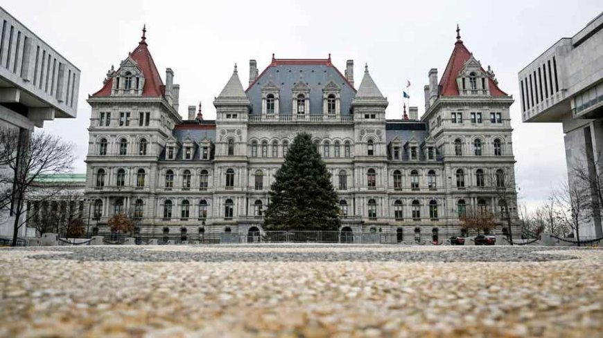 FBI arrests woman who allegedly plotted ISIS-linked attack on New York state Capitol building