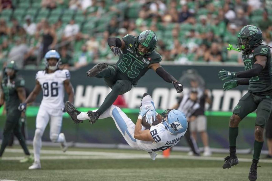 Riders cash in on Argo miscues to post 28-24 win