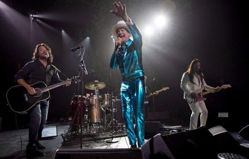 A brief history of album liner notes