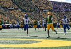 Oregon rallies from slow start, thwarts Boise State's upset bid in season opener