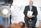 Supreme Court chief justice praises outgoing Smithsonian leader who was under pressure from Trump admin