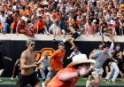 Oklahoma State stuns Oregon, deals early season blow to Ducks' national title hopes