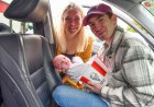 Mom gives birth in KFC parking lot and gives newborn fitting fast-food nickname