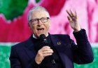 Bill Gates warns artificial intelligence 'powerful enough' to cause 'a billion deaths' if unchecked