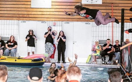 Pro wrestling makes waves in France as European promotion fires up social media with unique venue