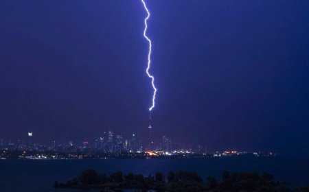 Thunderstorms, rain looming for Toronto as heat warnings hit southern Ontario