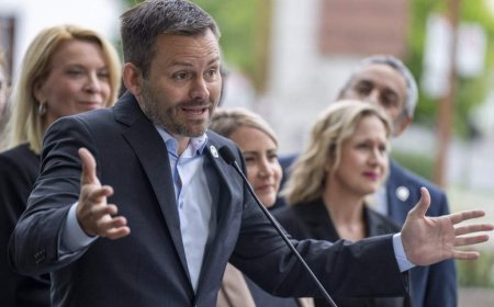 Week two of Quebec campaign dominated by debates on immigration, language