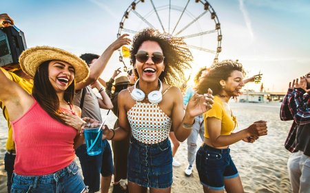 Influencers reaching peak backlash after summer of ruined destinations and experiences for Americans