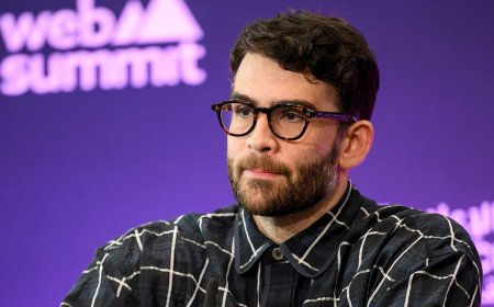 Hasan Piker brushes off Dems who see him as a liability, names his '28 choice