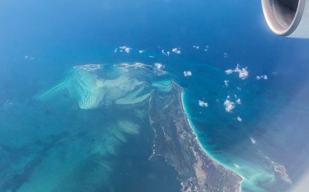 4 family members flying from Bahamas to Florida in small plane go missing, with Coast Guard joining search